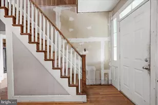 309 W Academy St, Charles Town, WV 25414 - Photo 5