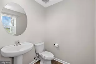 128 Centergate Dr, Charles Town, WV 25414 - Photo 17