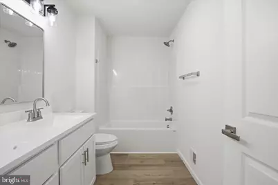 304 East 11th Avenue, Ranson, WV 25438 - Photo 17
