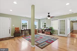 297 Euclid Ave, Charles Town, WV 25414 - Photo 11