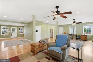 297 Euclid Ave, Charles Town, WV 25414 - Photo 9