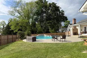 297 Euclid Ave, Charles Town, WV 25414 - Photo 5