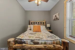 194 Black Bear Trail, Harpers Ferry, WV 25425 - Photo 33