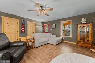 194 Black Bear Trail, Harpers Ferry, WV 25425 - Photo 13