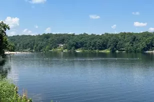 194 Black Bear Trail, Harpers Ferry, WV 25425 - Photo 5