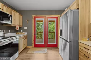 194 Black Bear Trail, Harpers Ferry, WV 25425 - Photo 23