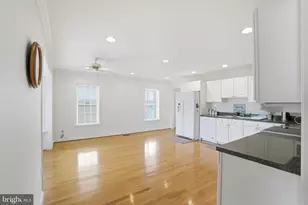 33 Eldridge Ln, Charles Town, WV 25414 - Photo 9