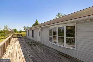 365 Shadowhawk Ln, Kearneysville, WV 25430 - Photo 61