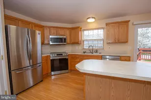 53 Pebble Beach Dr, Charles Town, WV 25414 - Photo 13