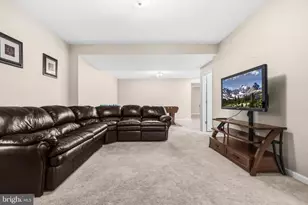 104 Grasmere Dr, Charles Town, WV 25414 - Photo 47