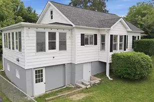 35 Paul Courtney Dr, Harpers Ferry, WV 25425 - Photo 3