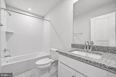 300 Presidents Pointe Avenue, Ranson, WV 25438 - Photo 21