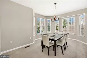 100 Davis St, Charles Town, WV 25414 - Photo 11