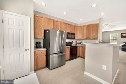 100 Davis Street, Charles Town, WV 25414 - Photo 13