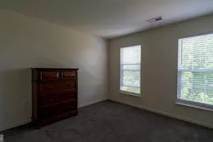 308 Braddock St, Charles Town, WV 25414 - Photo 27