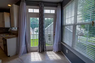 308 Braddock St, Charles Town, WV 25414 - Photo 7