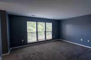 308 Braddock St, Charles Town, WV 25414 - Photo 15