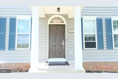 308 Braddock Street, Charles Town, WV 25414 - Photo 3