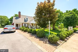 533 S Church St, Charles Town, WV 25414 - Photo 9