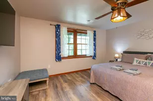 87 Lakeside Dr, Harpers Ferry, WV 25425 - Photo 43