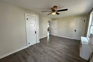 311 N Lawrence St, Charles Town, WV 25414 - Photo 13