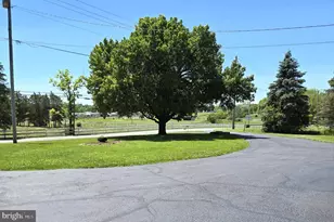 8293 Leetown Rd, Kearneysville, WV 25430 - Photo 3