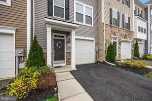 205 Union Ridge Dr, Charles Town, WV 25414 - Photo 1