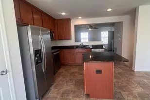51 Cecily Way, Ranson, WV 25438 - Photo 5