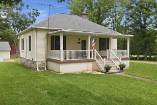 381 French Rd, Shenandoah Junction, WV 25442 - Photo 7