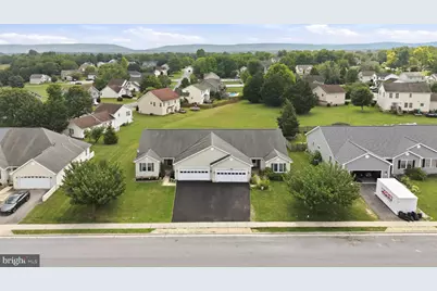 140 Peter Rabbit Drive, Ranson, WV 25438 - Photo 35