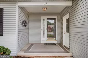 127 Westhall Dr, Charles Town, WV 25414 - Photo 5