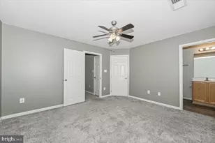 42 Payne St, Charles Town, WV 25414 - Photo 29