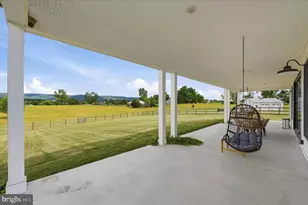 330 Majestic Ln, Charles Town, WV 25414 - Photo 23