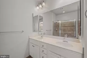 220 Lewis Washington Dr, Charles Town, WV 25414 - Photo 19