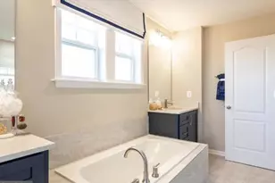 643 Lord Fairfax St, Charles Town, WV 25414 - Photo 15
