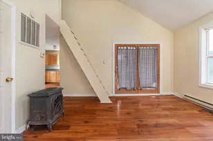 82 Pond Rd, Charles Town, WV 25414 - Photo 13