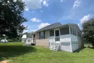 82 Pond Rd, Charles Town, WV 25414 - Photo 19