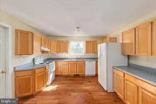 82 Pond Rd, Charles Town, WV 25414 - Photo 9
