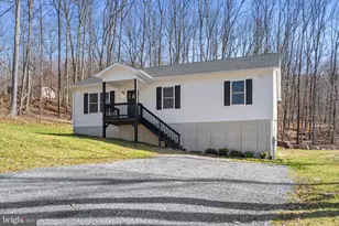 1442 Johnnycake Ln, Harpers Ferry, WV 25425 - Photo 5