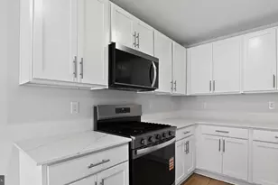 204 Eclipse St, Charles Town, WV 25414 - Photo 13