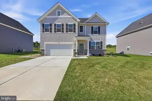 313 Atkinson St, Shenandoah Junction, WV 25442 - Photo 1