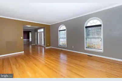 180 Muirfield Court, Charles Town, WV 25414 - Photo 5