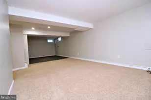 82 Braddock St, Charles Town, WV 25414 - Photo 61
