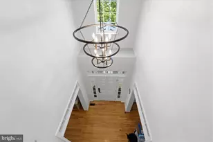 82 Braddock St, Charles Town, WV 25414 - Photo 5