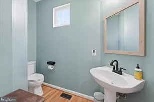 82 Braddock St, Charles Town, WV 25414 - Photo 25