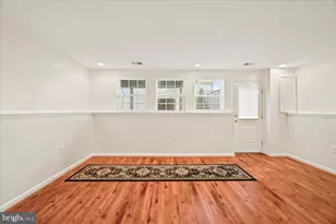 18 Davis St, Charles Town, WV 25414 - Photo 11