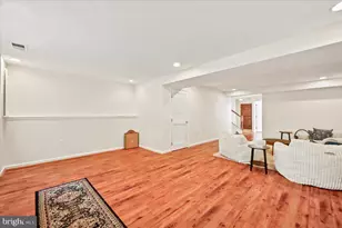 18 Davis St, Charles Town, WV 25414 - Photo 9