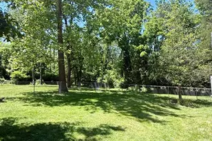 225 Mountain View Dr, Harpers Ferry, WV 25425 - Photo 5
