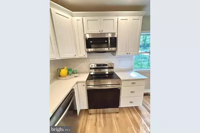 237 Oakridge Drive, Harpers Ferry, WV 25425 - Photo 5
