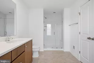 689 Lord Fairfax St, Charles Town, WV 25414 - Photo 23